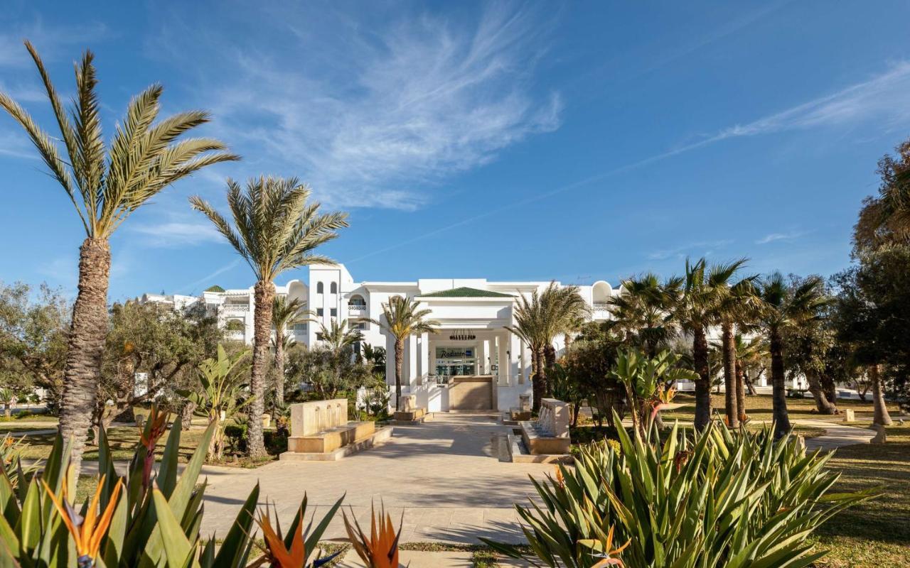 Radisson Blu Resort & Thalasso Hammamet Exterior foto The main entrance of the hotel